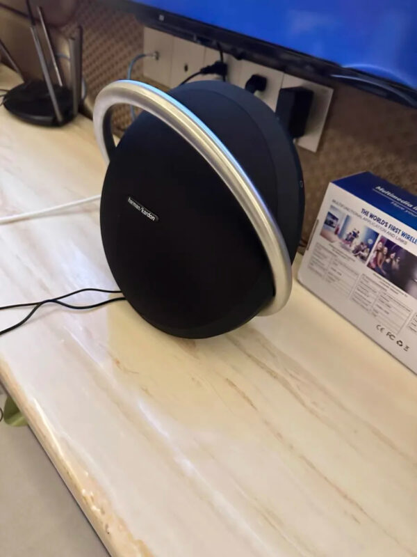 Harman Kardon Onyx Studio 8 Portable Stereo Bluetooth Speaker - Image 27
