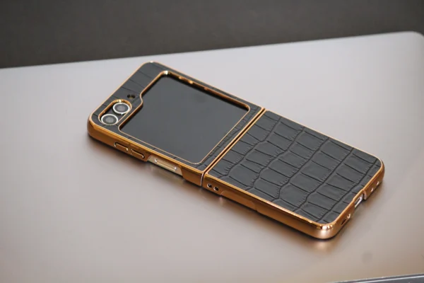 Luxury Premium PU Leather Eletrocplated Croco Pattern Case Cover For Samsung Galaxy Z Flip 5/Z Flip 6 - Image 7