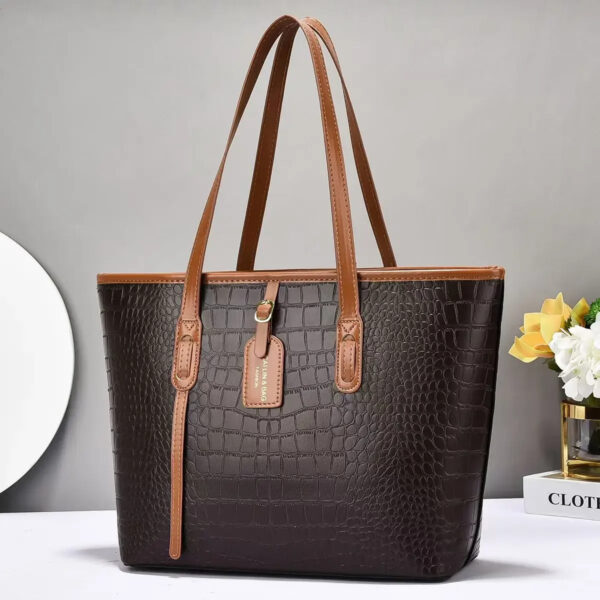 Luxury Premium PU Leather Crocodile Pattern Soft Square Shape Zipper Closure Single Strap Cross-Border Bag - Image 5