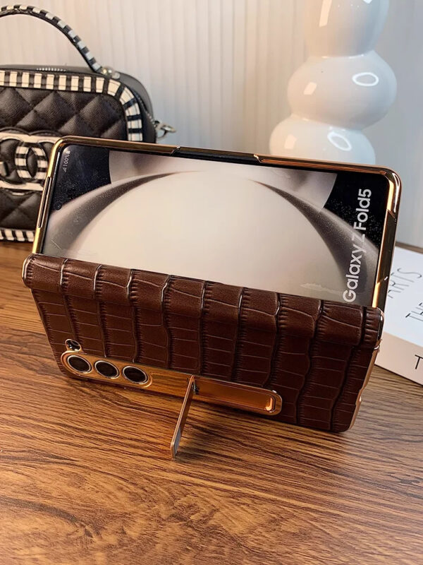 Luxury Premium  High-End Crocodile Pattern Hinge Anti-spy protection case Cover for Samsung Z Fold Series - Image 29