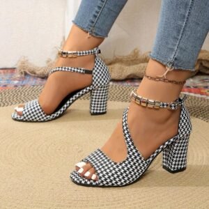 New Korean Style Beaded Peep-Toe High Heels One-Strap Chunky Heel Closed-Toe Women's Shoes - Houndstooth